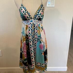 Floral geometric midi dress. Size small